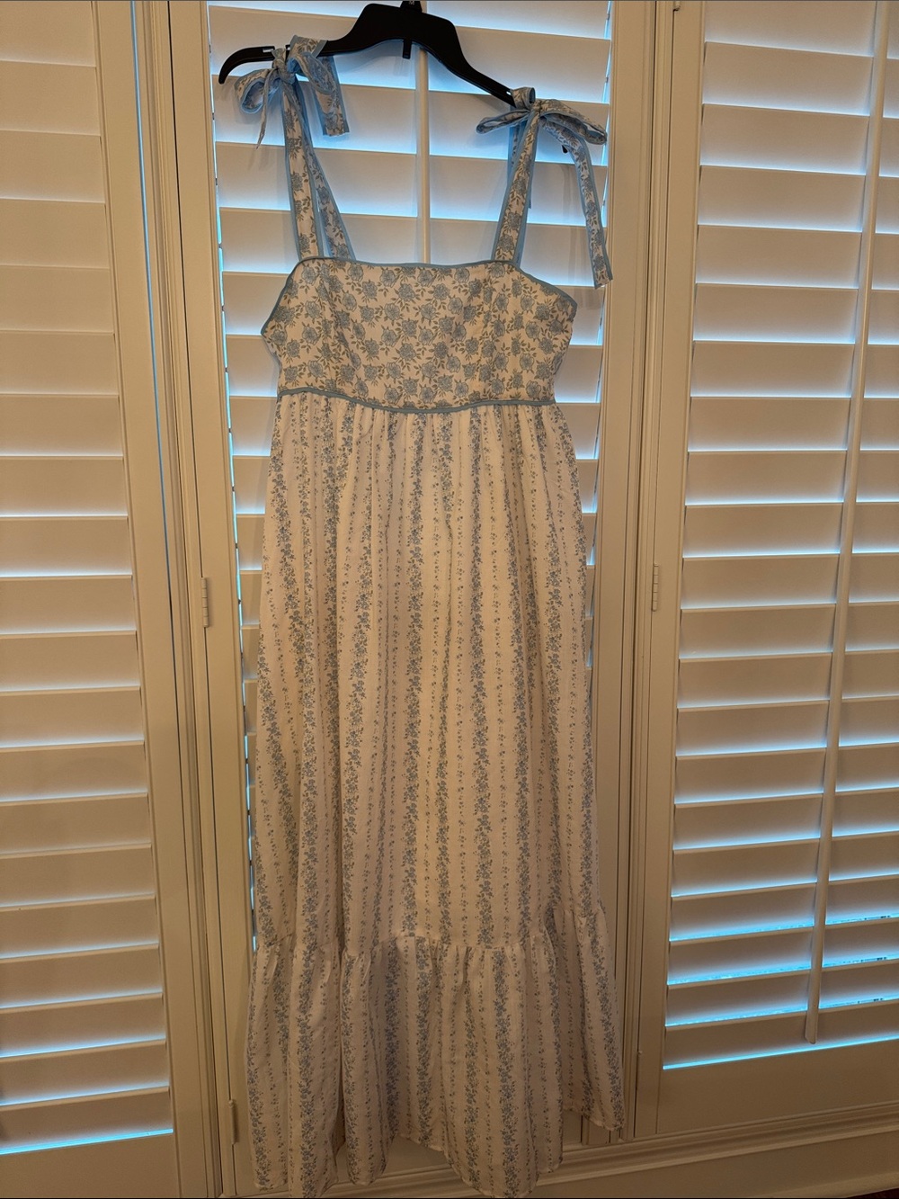 Light Blue Floral Tie-Strap Maxi Dress